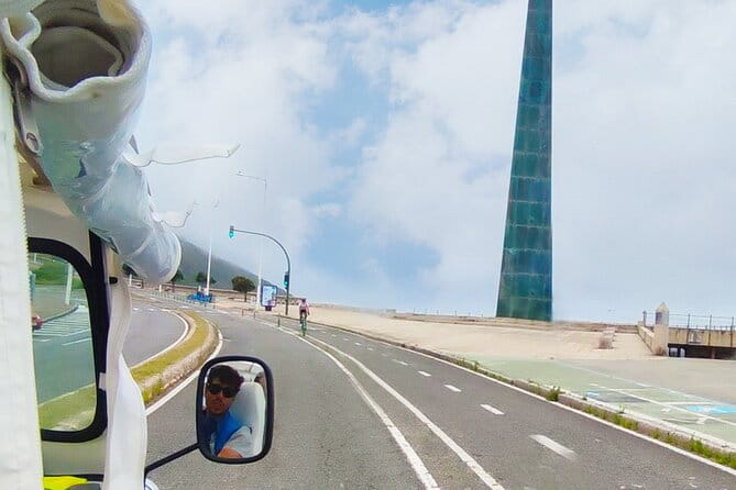 Private PREMIUM Tour in Tuk tuk A Coruña - Key points / Takeaways