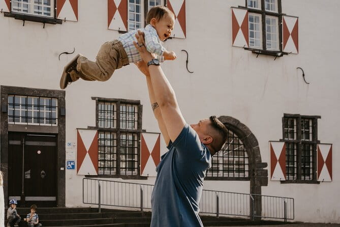 Private Professional Vacation Photoshoot in Cologne - What To Expect During Your Photoshoot in Cologne