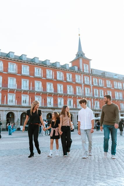 Private Professional Vacation Photoshoot in Madrid - Key Points / Takeaways
