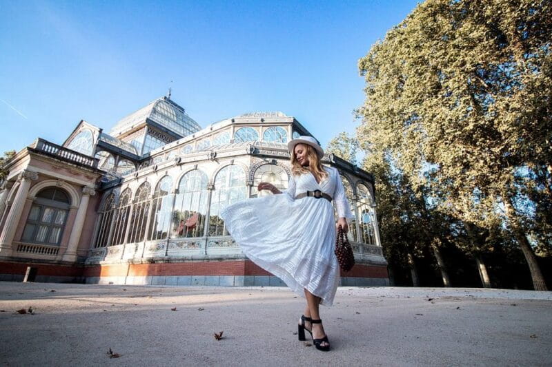 Private Professional Vacation Photoshoot in Madrid - What You Get (and Why It Matters)