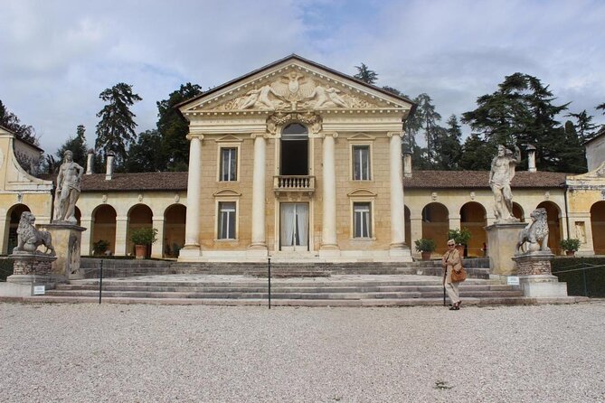 Private Prosecco Wine, Charming Villages and Palladian Villa Day Tour - Key Points