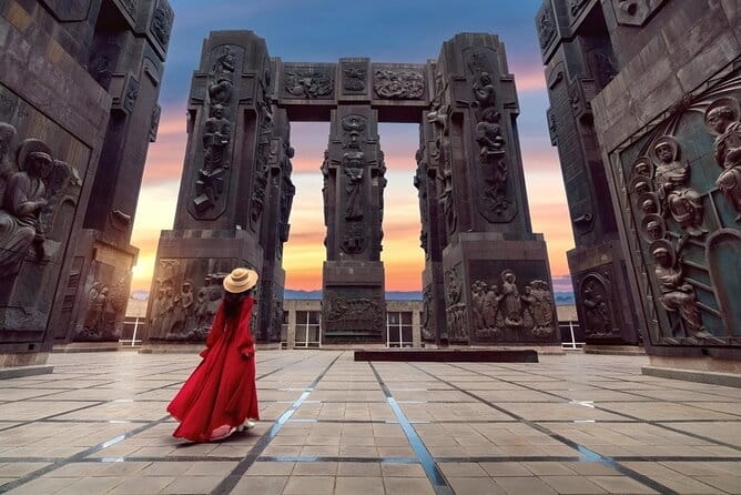 Private Riverboat Tour in Tbilisi and Mtskheta with Wine Stories - Rike Park and the Scenic River Cruise