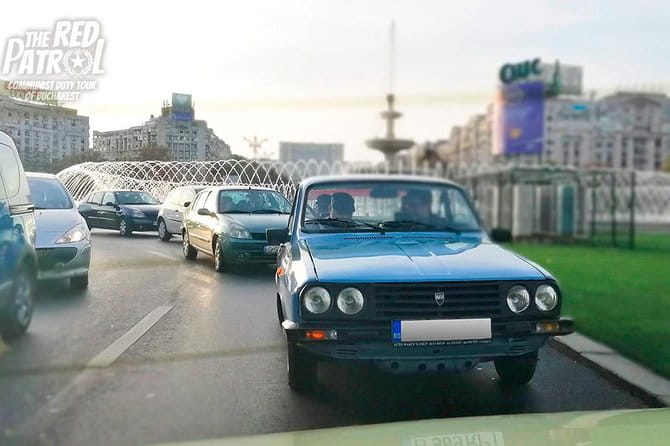 Private - Romanian Vintage Car Driving Tour of Bucharest 120 min - Touring the Landmarks: An In-Depth Look