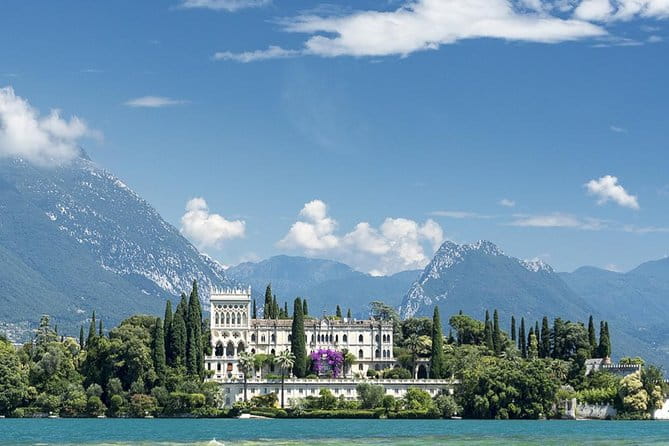 Private Romantic Motorboat Tour From Sirmione - Who Should Consider This Tour?