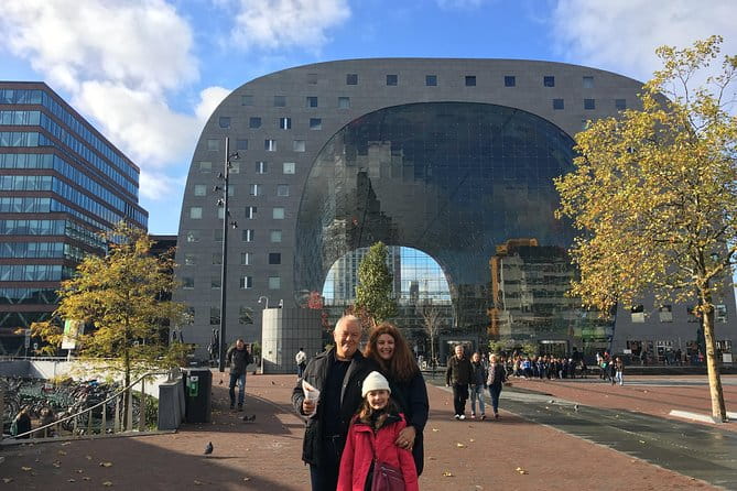 Private Rotterdam Walking Tour - guided by Architects - Postwar Innovation: The Lijnbaan Shopping Street
