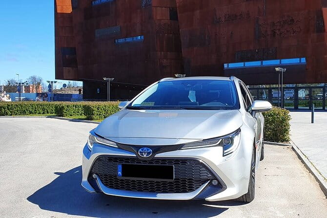 Private Round-Trip Transfers: Gdansk Airport (GDN) - The Return Journey: Easy and Stress-Free