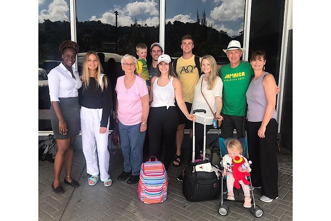 Private Roundtrip Airport Transfer in Jamaica (Select Hotel Option) - Roundtrip Airport Transfer