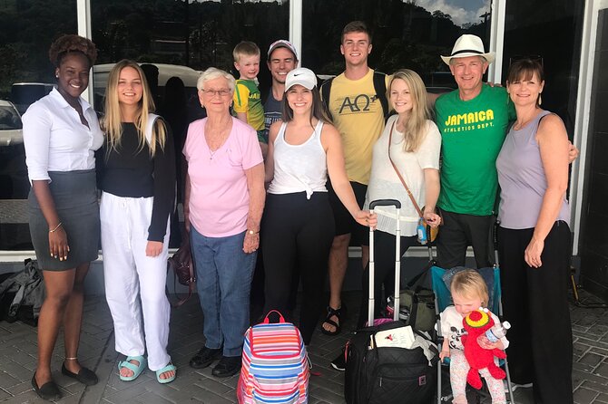 Private Roundtrip Airport Transfer to Montego Bay Hotels in Jamaica - Roundtrip Airport Transfers