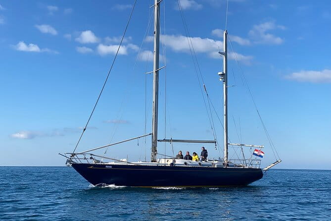 Private Sailing Adventures in Pore - Exploring the Istrian Coast: A Detailed Look