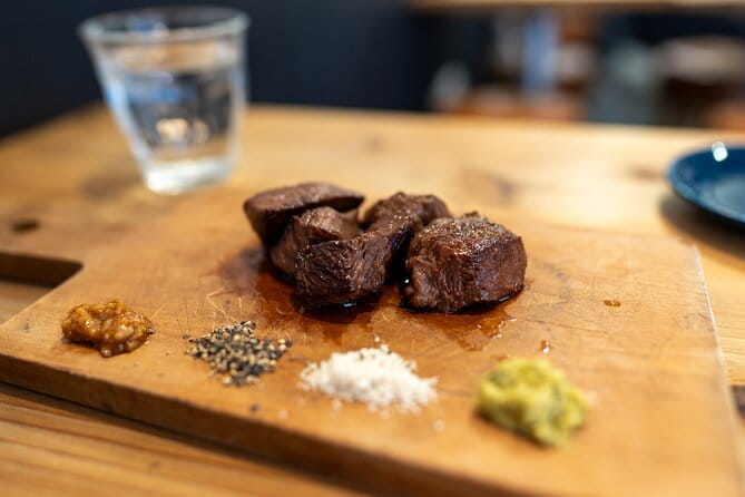 Private Sake and Kobe Beef Tasting Tour With a Sake Sommelier - Accessibility Features