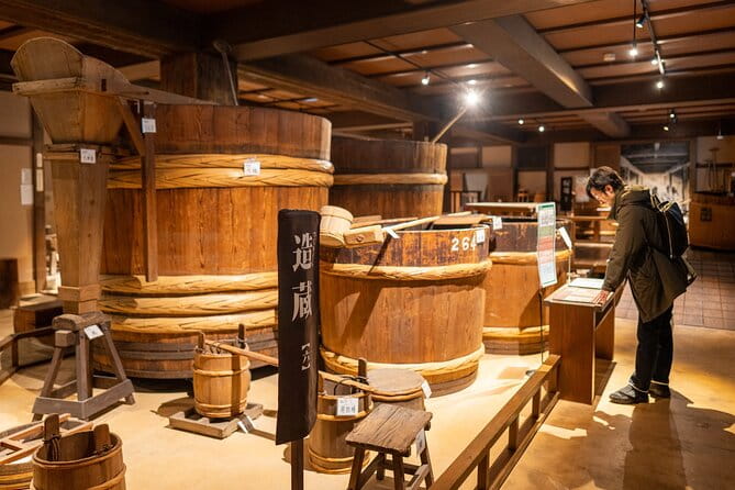 Private Sake and Kobe Beef Tasting Tour With a Sake Sommelier - Discovering the World of Sake