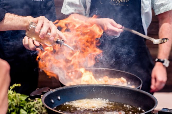 Private Santorini Cooking, Tasting, and Wine Experience - An In-Depth Look at the Santorini Cooking and Wine Experience