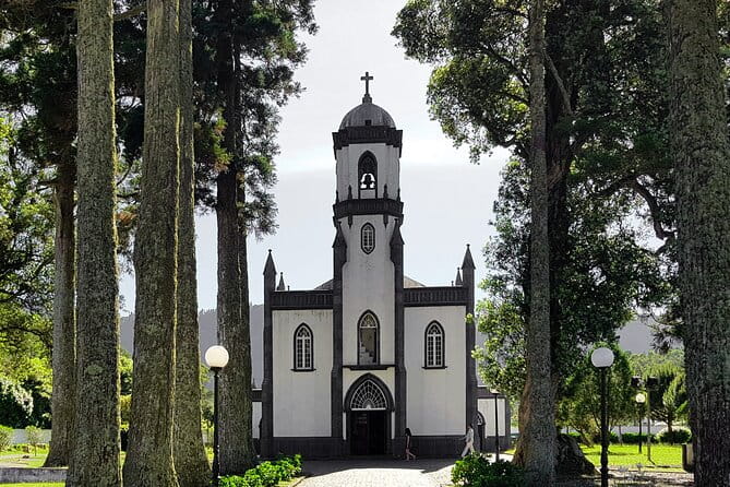 Private 'Sao Miguel Highlights' Tour for groups up to 8 - Lagoa do Fogo: The Highest Lagoon