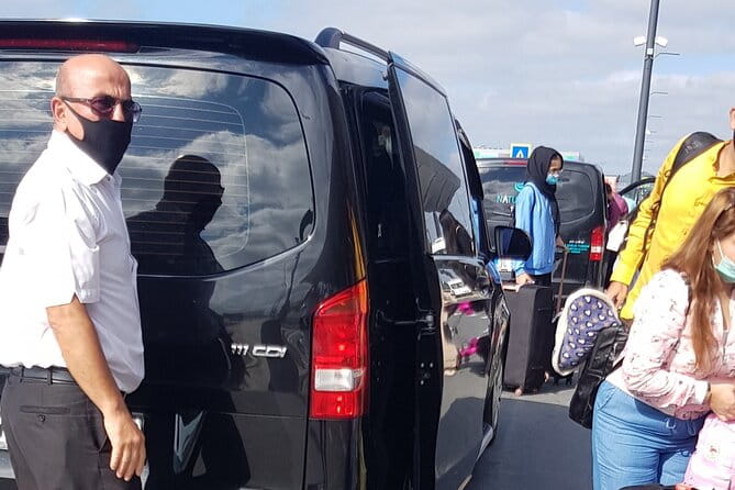 Private SAW Airport Arrival or Departure Transfer - FAQ