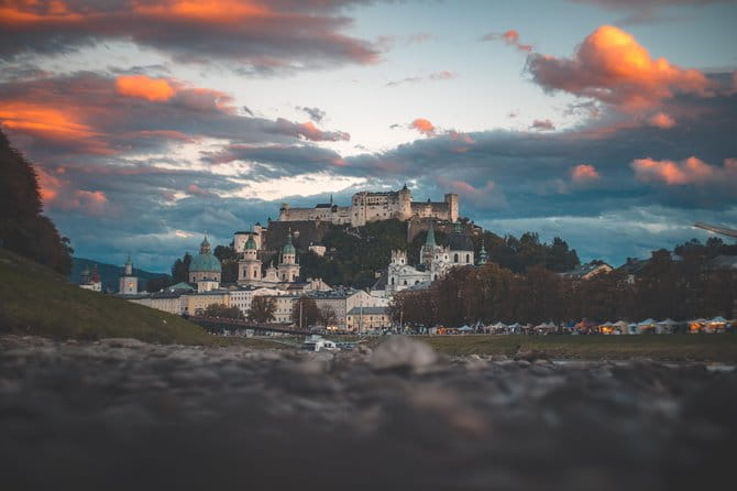 Private Scenic Transfer from Vienna to Salzburg with 4h of Sightseeing - Why choose this private transfer from Vienna to Salzburg?