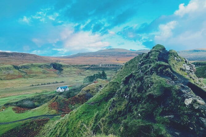 Private Scottish Highlands and Loch Ness Tour from Edinburgh - The First Major Stop: Kilmahog and the Hairy Coos