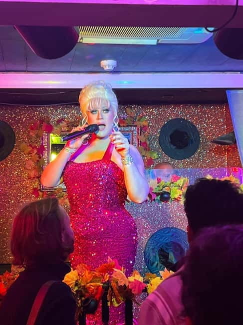 Private Secret Gay Bar Hopping Tour in Soho - Key Points / Takeaways