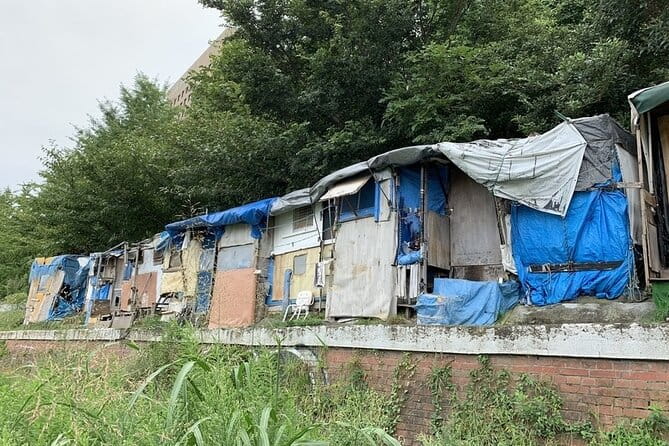 Private Shinjuku Kawasaki Tokyo Slum Walking Tour With Transfer - Tour Experience and Customization Options