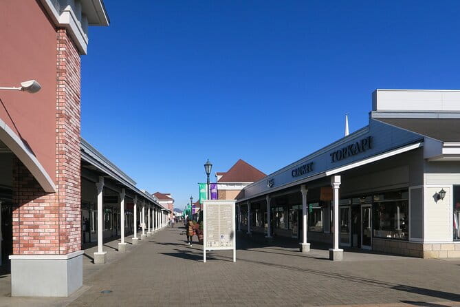 Private Shopping Tour From Tokyo to Sano Premium Outlets - Transportation and Comfort