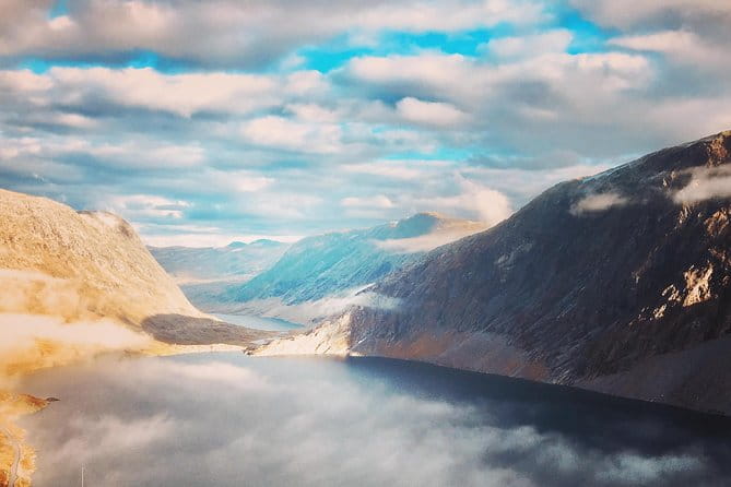 Private shore excursions Troll road in 5-7 groups - Exploring the Scenic Highlights of the Trollstigen Tour