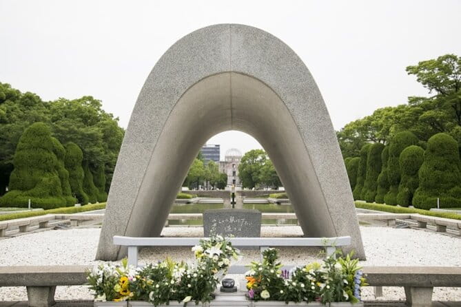 Private Sightseeing Walking Tour in Hiroshima With a Guide - Peace Memorial Park