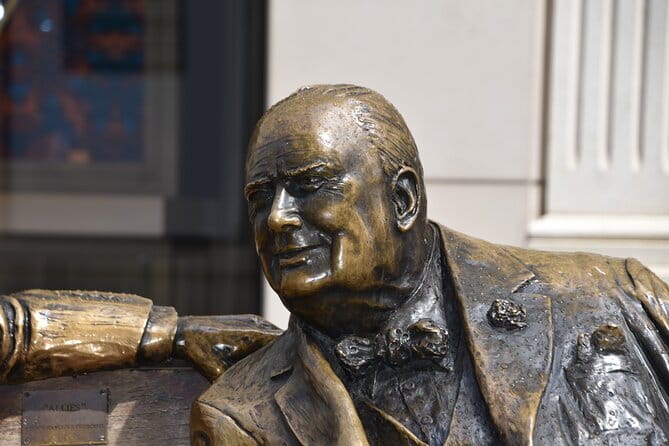 Private Sir Winston Churchill Walking Tour of London - Who this tour is perfect for