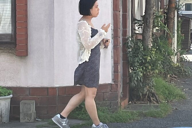 Private Smartphone Photography in Osaka - Additional Services Provided During the Tour