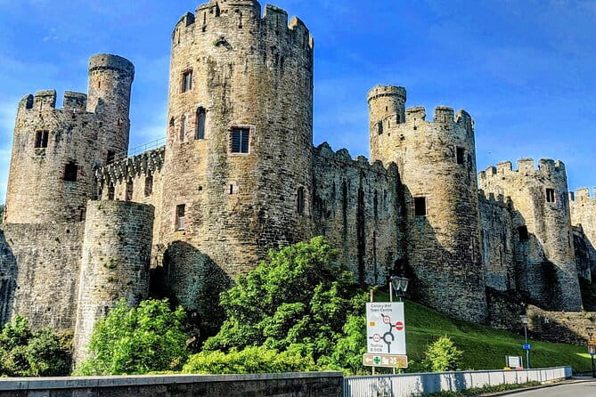 Private Snowdonia Essentials Hollyhead Shore Excursion - Charming Villages and the Longest Name in the World