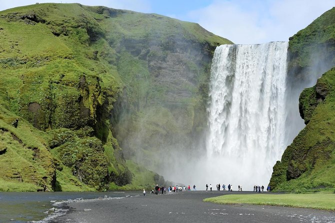 Private South Coast Tour of Iceland Including 6+ Main Attractions - Key Points