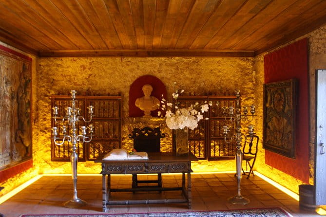 Private Special Tour Around Lisbon and Wine Tasting - Who Will Love This Tour?