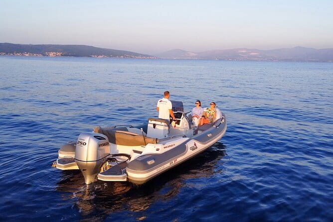 Private Speedboat Tour from Split with Customizable Itinerary - Setting Off from Split: Starting Your Croatian Adventure