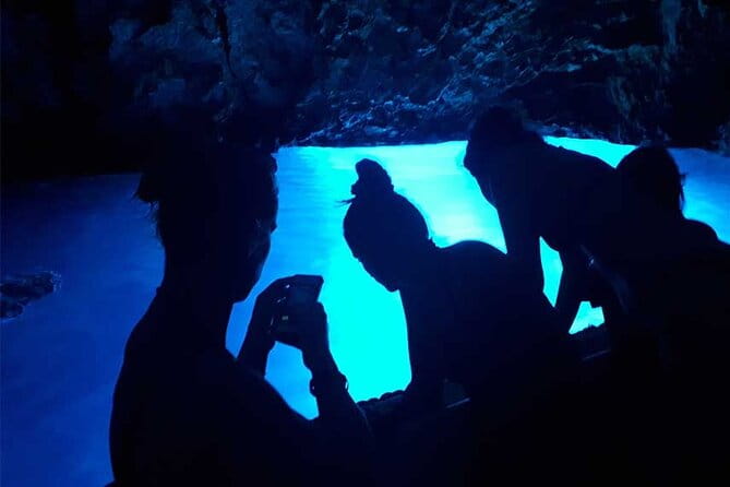 Private speedboat tour to Blue Cave and visit Island Hvar - Practical Details: What to Expect and How to Prepare