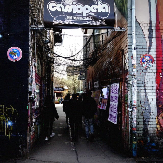 Private Street Art Walking Tour in Berlin-Friedrichshain - Practical Tips for Participants