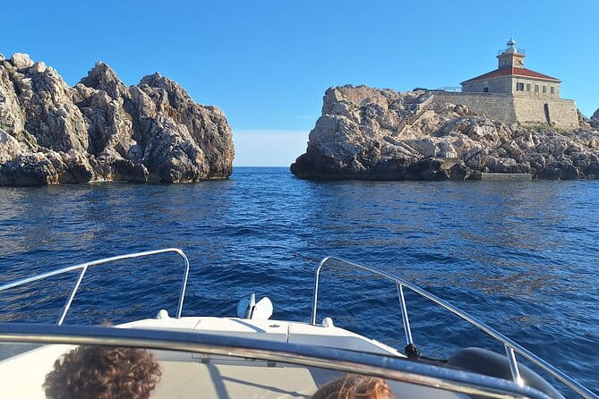 Private Sunset Boat Tour Visit to Dubrovnik with Drinks Included - Final Thoughts: Is This Tour Right for You?