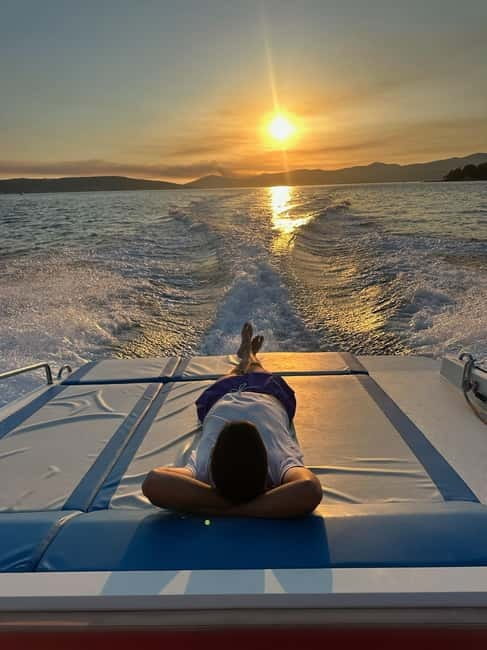 Private Sunset Boat Tour with Music and Wine - Who Should Consider This Tour?