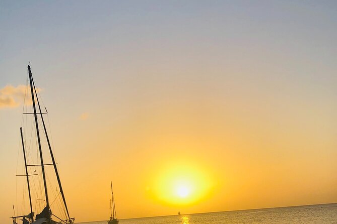 Private Sunset Cruise Between Marigot Bay and Rodney Bay - Sunset Views and Sights