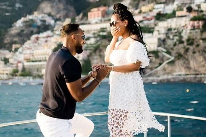 Private Sunset Cruise of the Amalfi Coast (restroom on board) - Key Points