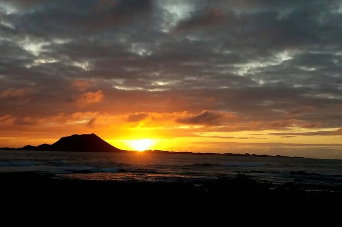 Private Sunset Sailing Tour from Corralejo Fuerteventura 3h - The Return Voyage and Reflection