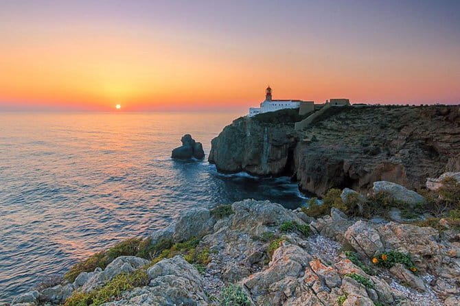 Private Sunset Tour - Beaches and Cliffs: Feel the Wild Coast