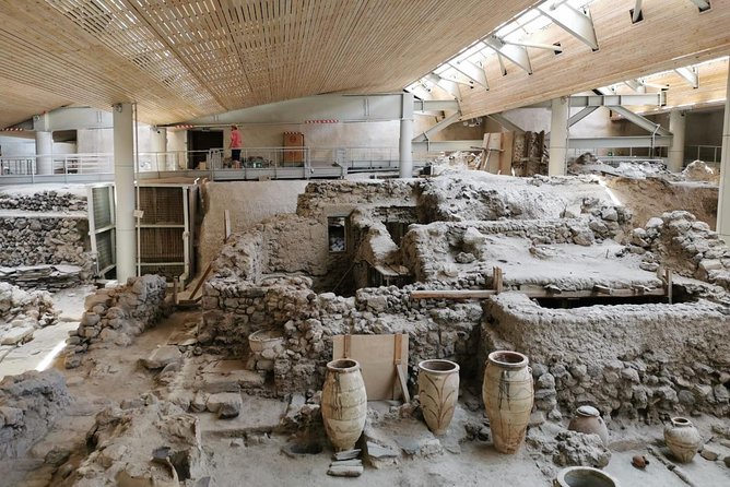 Private Tailor-Made Tour- Explore Santorini With Comfort & Style - Meeting and Pickup