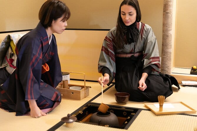 Private Tea Ceremony Experience in a Shopping Arcade Tea Room - The Role of the English Guide