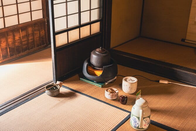 Private Tea Ceremony in a Traditional Guest House - Meeting and Pickup