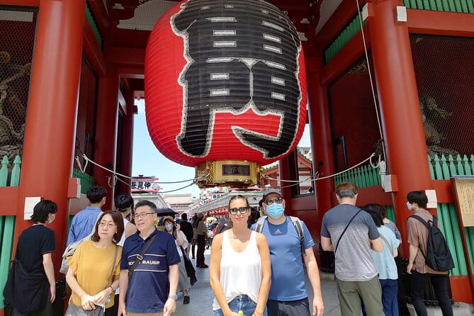Private Tokyo Tour With Government Licensed Guide & Vehicle (Max 7 Persons) - Licensed and Knowledgeable Guides