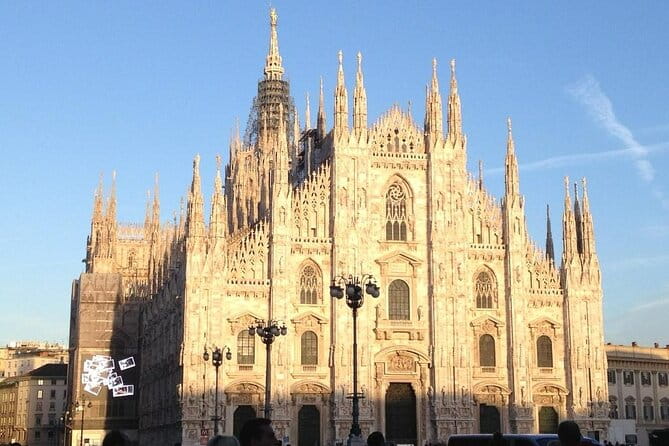 Private Tour and Cooking Class in Milano with a Milanese Family - The Cooking Experience: From Kitchen to Table