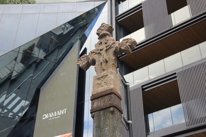 PRIVATE Tour Andorra la Vella: old town and commercial hub - Analyzing the Price: Is It Worth It?