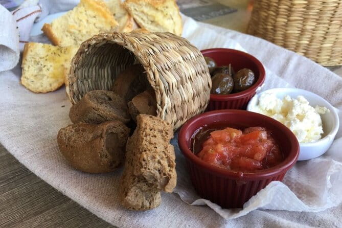 Private tour: Archeological Museum of Heraklion and City tour - FAQs