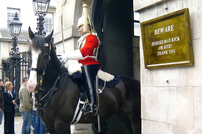 Private Tour: Black Taxi Tour of London - Accessible Transportation