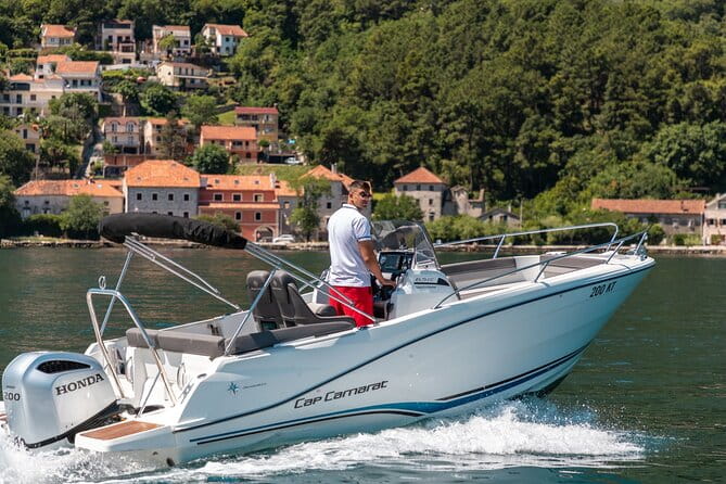 Private tour - Blue Cave and Lady of the Rocks 3 hours tour - Who’s This Tour Best For?