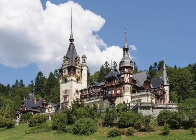 Private tour: departure Bucharest to Peles Castle, Bran and Brasov Old Town - Entering the World of Romania’s highlights