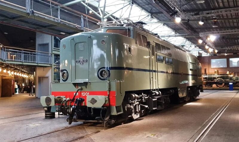 Private Tour from Amsterdam: De Haar Castle & Railway Museum - Wrapping up the Day: Reflection and Return